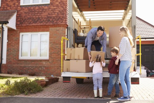 Removal companies in Merton helping with a home move